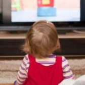 Televizyon İzlerken Çocuğumun Beyninde Neler Olur?